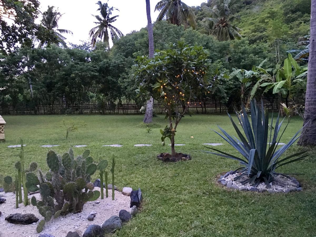 The Papalagi Resort Gili Gede Экстерьер фото